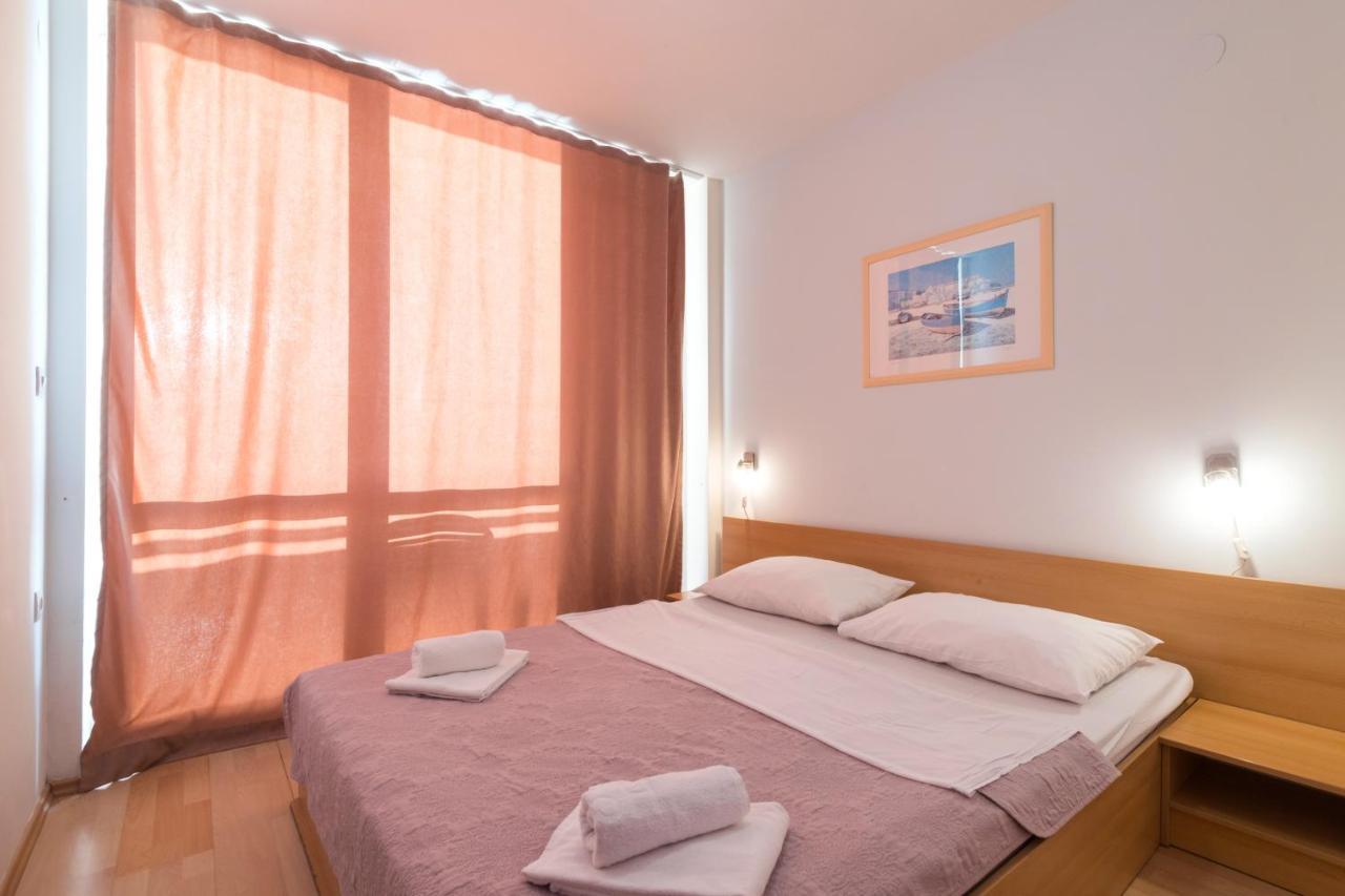 Hotel Rooms Roccia 노비그래드달마샤 외부 사진