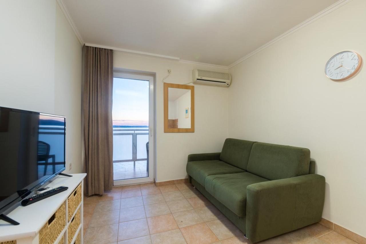 Hotel Rooms Roccia 노비그래드달마샤 외부 사진