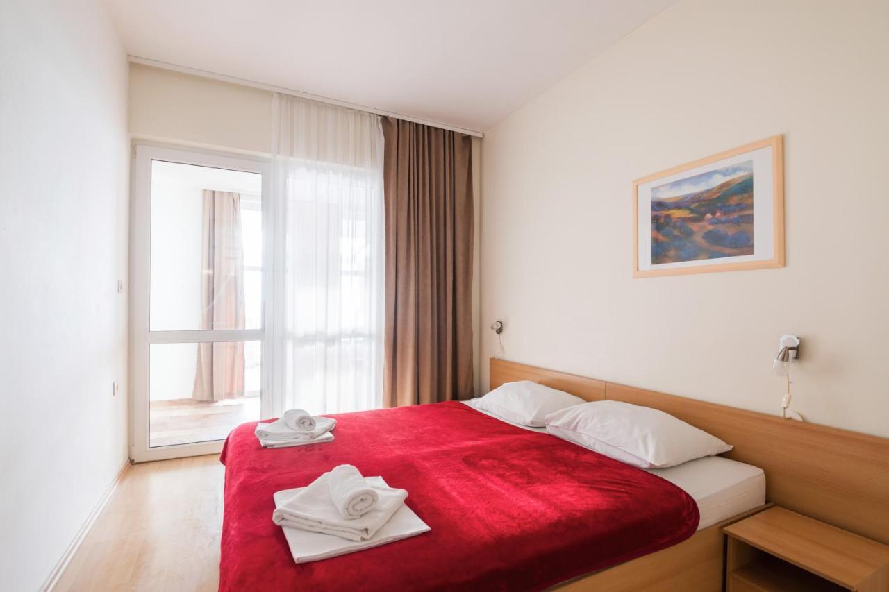 Hotel Rooms Roccia 노비그래드달마샤 외부 사진